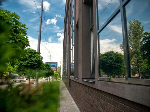 коммерческая по адресу Елены Телиги ул., 6