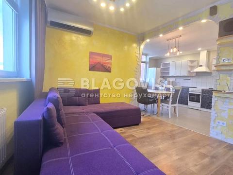 квартира за адресою Сім'ї Кульженків вул. (Петра Дегтяренка), 33