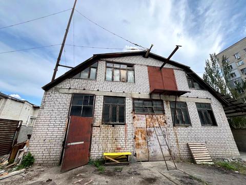 комерційна за адресою Універсальний пров., 7