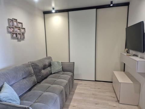 квартира за адресою Злуки просп., 45