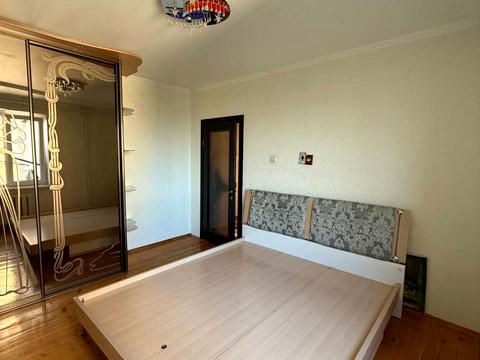 комната по адресу Степана Бандери ул., 16