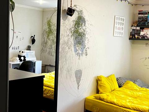 квартира по адресу Максимовича ул., 4