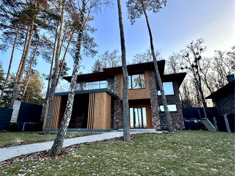 будинок за адресою Віта Поштовп