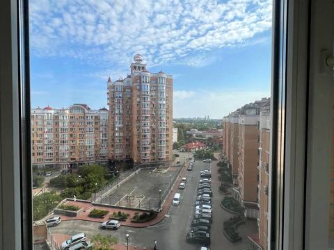 квартира за адресою Володимира Івасюка просп. (Героїв Сталінграду), 8