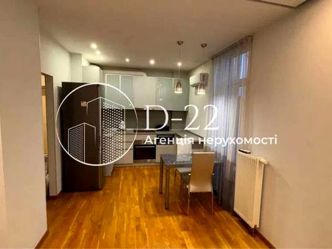 квартира за адресою Регенераторна вул., 4
