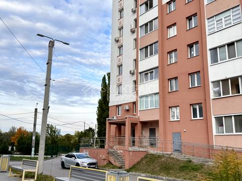 квартира за адресою Козакевича вул., 25