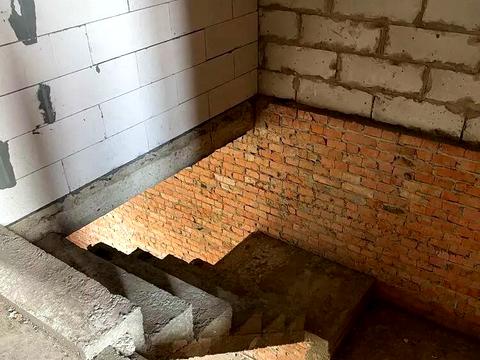 будинок за адресою Центральна вул., 33