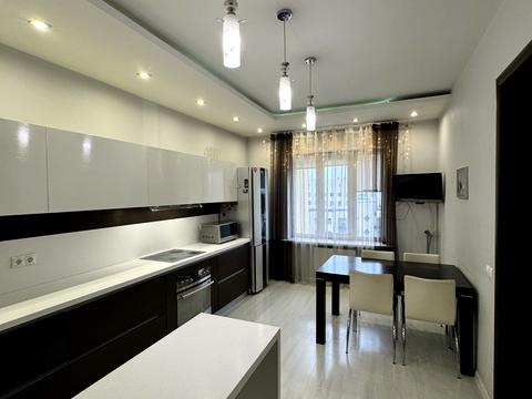 квартира по адресу Андрея Верхогляда ул. (Михайла Драгомирова), 4