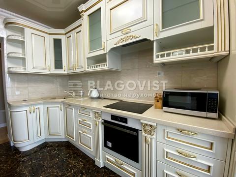 квартира за адресою Старонаводницька вул., 8-А