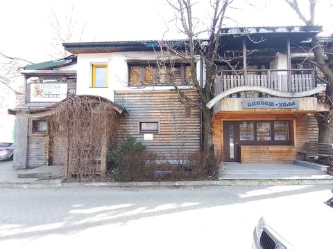 комерційна за адресою Преображенська вул., 2