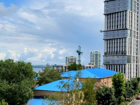 квартира за адресою Дмитра Донцова вул. (Дмитра Донського), 6