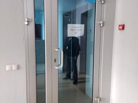 комерційна за адресою Конституции площ., 21/2