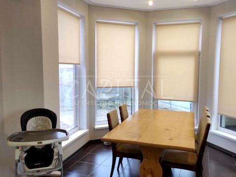 будинок за адресою с. Русанів, Набережна