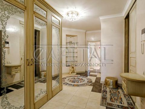 квартира за адресою Кропивницького вул., 8