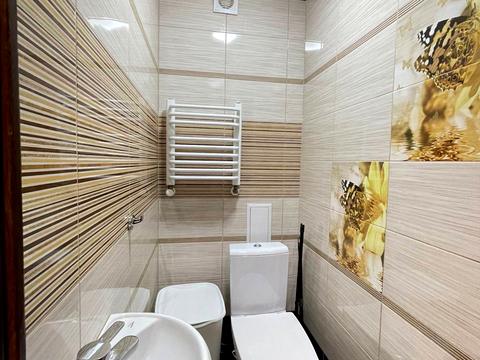 квартира за адресою Василя Симоненка вул., 40