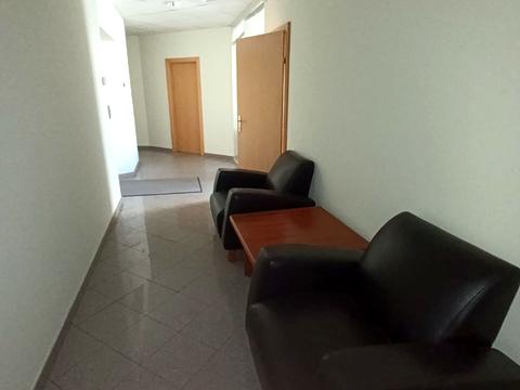 комерційна за адресою Володимирська вул., 97/37