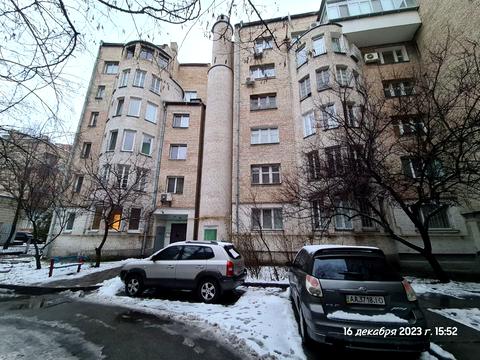 квартира за адресою Введенська вул., 3
