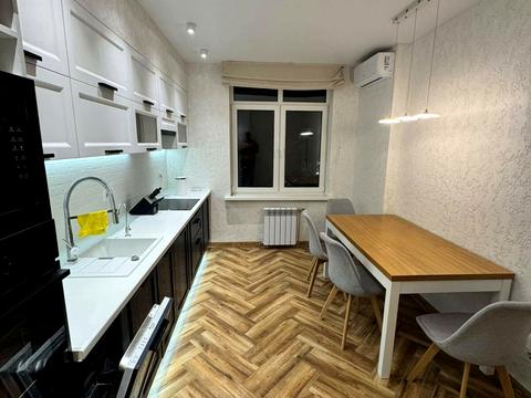 квартира по адресу Митрополита Василия Липковского ул. (Урицкого), 37-Б