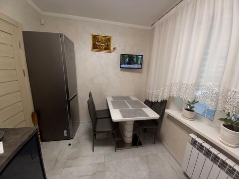 квартира за адресою Сержа Лифаря вул. (Олександра Сабурова), 8-А