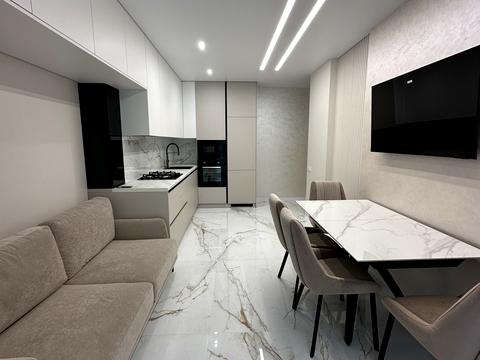 квартира по адресу Угорская ул., 12