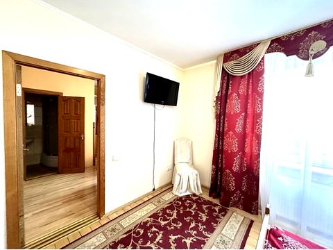 коммерческая по адресу Червоной Калины просп., 79