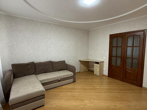 квартира за адресою Тополина вул., 22