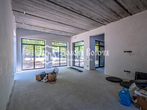 будинок за адресою Світанкова, 1