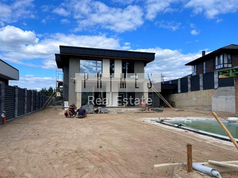 будинок за адресою Анни Ярославни вул.