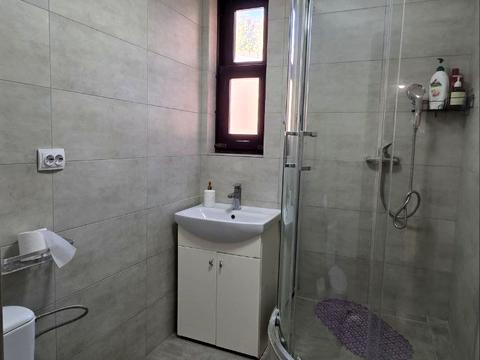 квартира за адресою Конституційна вул. (28 Червня), 14