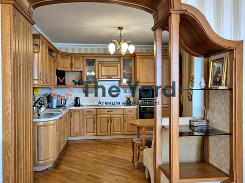 квартира за адресою Михайла Гришка вул., 9