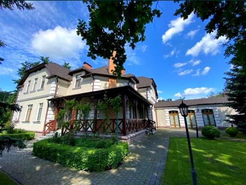 будинок за адресою в хвойном лесу