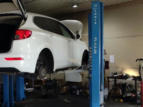 комерційна за адресою Паланкова вул. (Маяковського), 11