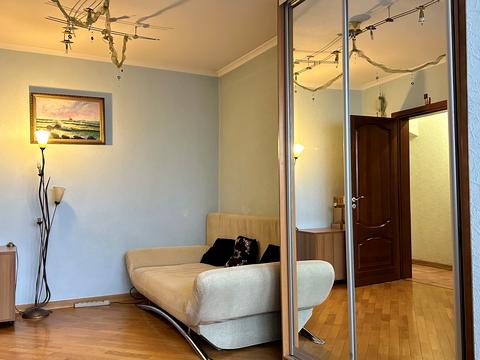 квартира по адресу Героев Днепра ул., 9