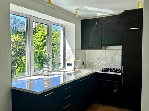 квартира за адресою Михайла Бойчука вул. (Кіквідзе), 18-А