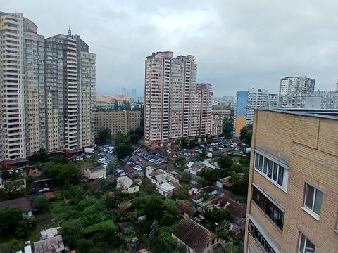 квартира за адресою Дністерська вул. (Двінська), 19