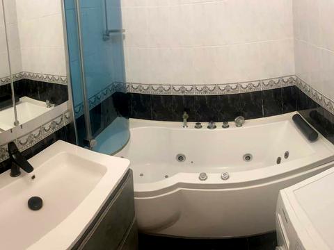 квартира по адресу Героев просп., 32