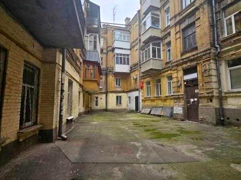 квартира за адресою Володимирська вул., 7
