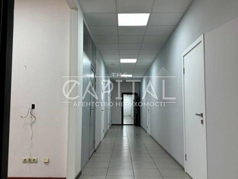 комерційна за адресою Казарменна вул. (Григорія Андрющенка), 4