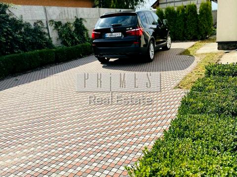 будинок за адресою Щаслива вул.