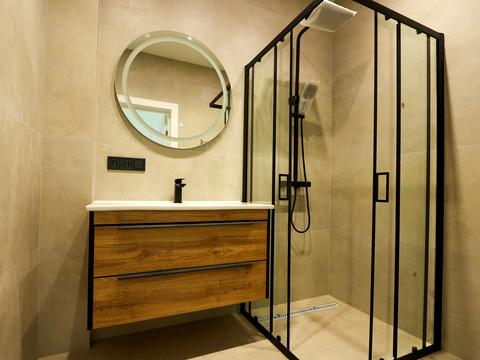 дом по адресу Івасюка