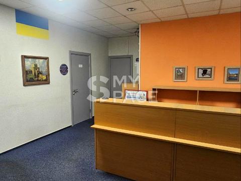 коммерческая по адресу Евгения Коновальца ул. (Щорса), 31