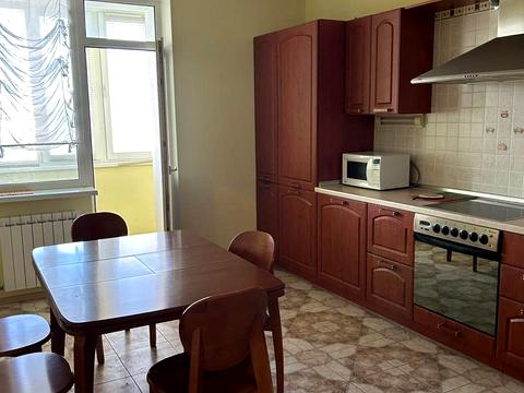 квартира по адресу Степана Руданского ул., 4-6