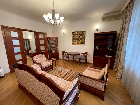 квартира за адресою Михайла Грушевського вул., 34-А