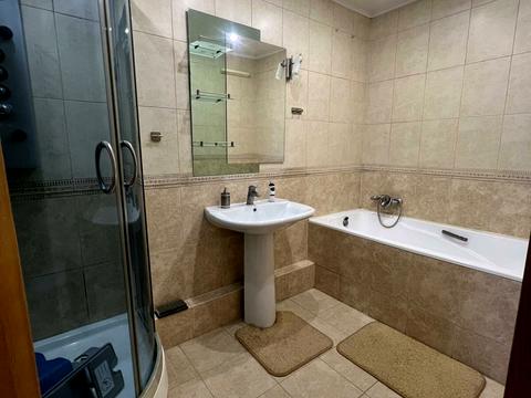 квартира за адресою Велика Китаївська вул., 10-А