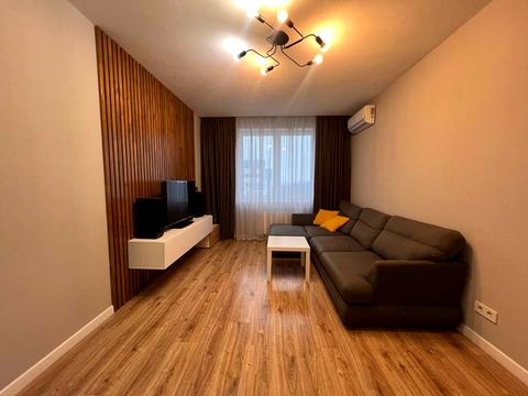 квартира за адресою Сергія Данченка вул., 32-Б