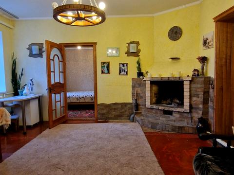 будинок за адресою Червона