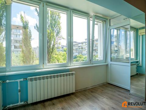 квартира за адресою Героїв полку "Азов" вул. (Маршала Малиновського), 1