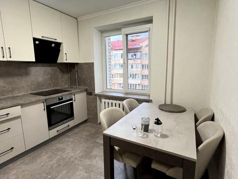 квартира по адресу Багряного ул., 53