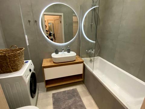квартира за адресою Академіка Сахарова вул., 38