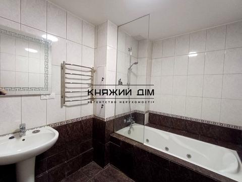 комерційна за адресою Бориса Гмирі вул., 13